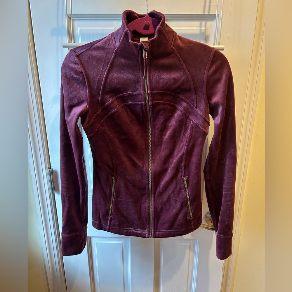 lululemon athletica Garnet Velvet 6 Purple Maroon Define Jacket